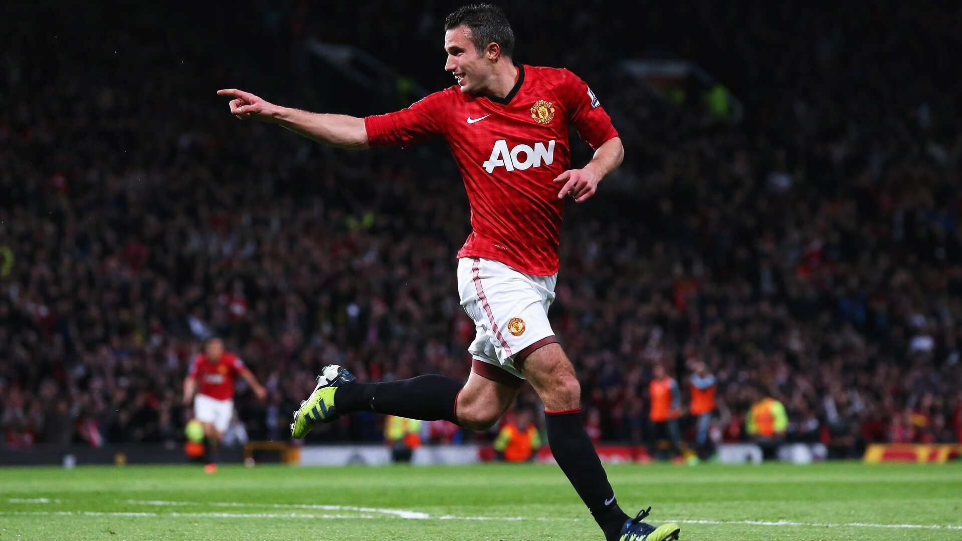 五大联赛主帅在高压时刻换人策略揭秘,五大联赛球员转会新闻