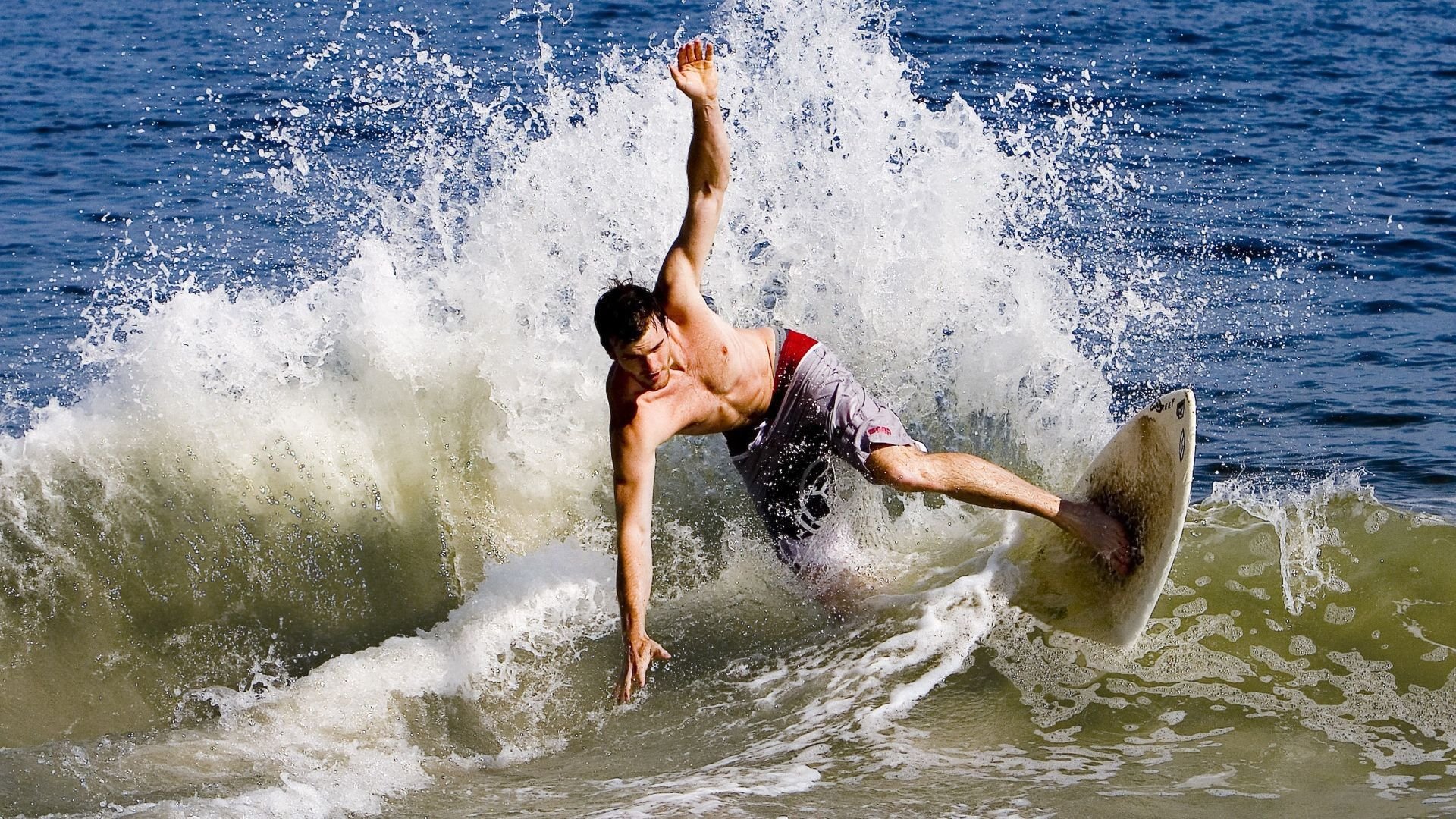 史密斯冲线瞬间掀起观众欢呼,史密斯一